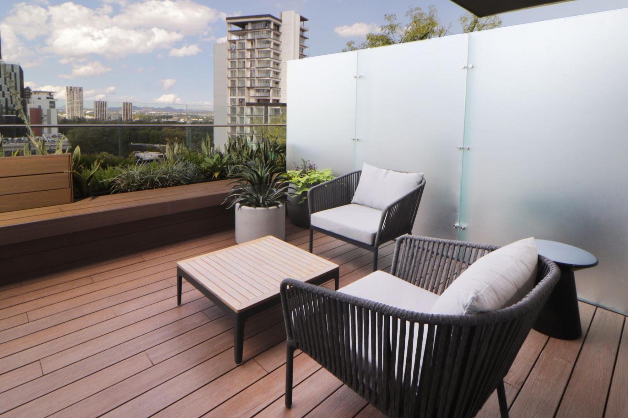 City Express Plus By Marriott Guadalajara Providencia Экстерьер фото