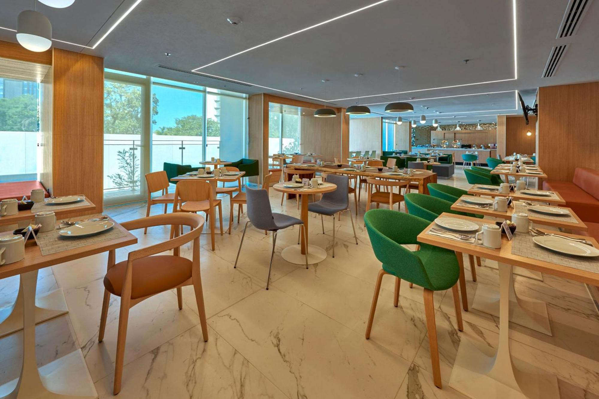 City Express Plus By Marriott Guadalajara Providencia Экстерьер фото